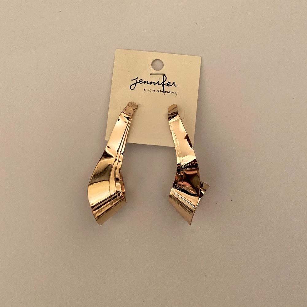 Fashion earrings
